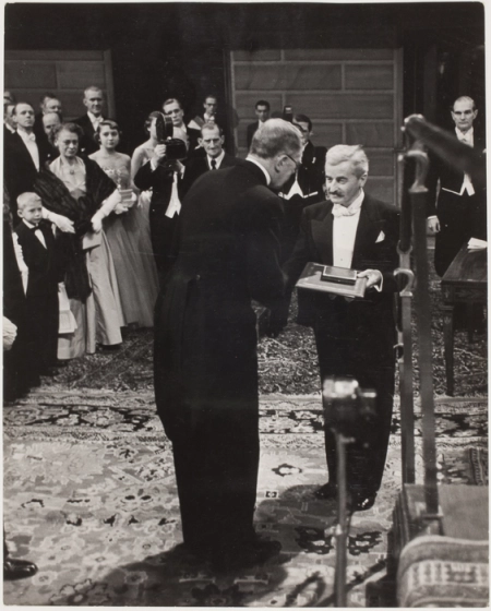 ویلیام فاکنر و دریافت جایزه