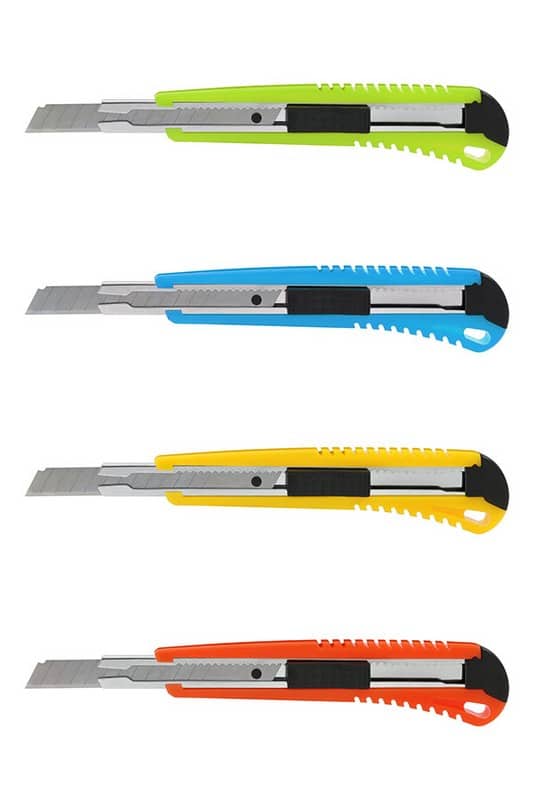 کاتر ۱۸ mm کد ۲۰۲ پنتر panter