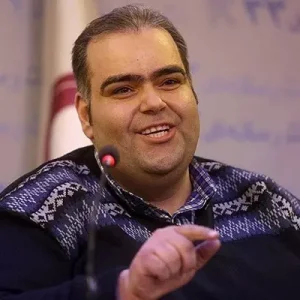 عکس علی اکبر حیدری نویسنده کتاب تپه خرگوش