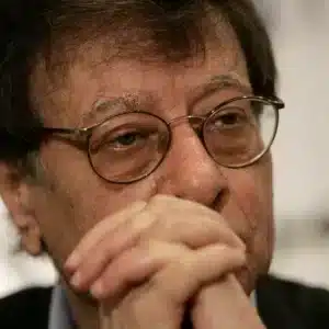 تصویر محمود درویش شاعر عرب