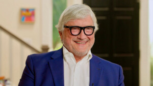 تصویر جیمز دوتی نویسنده کتاب جادوی ذهن