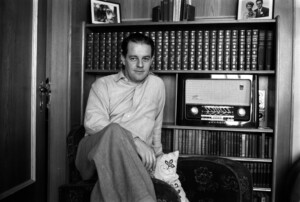 تصویر آلیستر مک لین