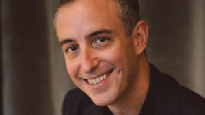 تصویر ویل گودارا نویسنده کتاب میزبانی فراتر از انتظار