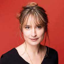 عکس ملیسا داکوستا نویسنده کتاب تمام آبی آسمان