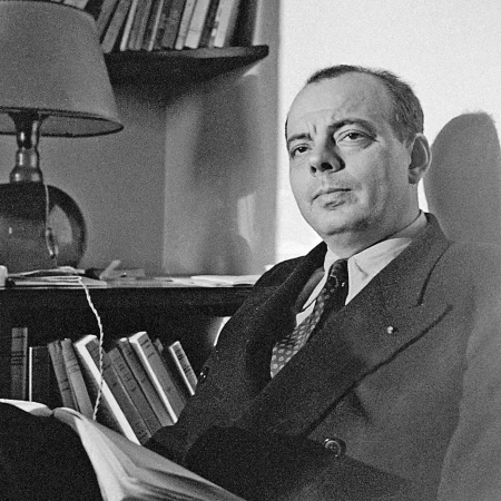 آنتوان دو سنت اگزوپری برنده جایزه فمینا سال 1931