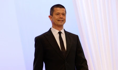 امانوئل کارر برنده جایزه فمینا سال 1995