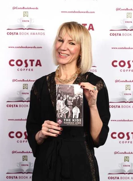 هانا لو - برنده آخرین دوره جایزه کاستا در بخش کتاب سال (2021)