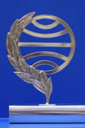 جایزه پلانتا - عکس شاخص