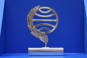 جایزه پلانتا - عکس شاخص