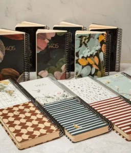 مقاله بهترین تقویم و سررسید 1405 - عکس شاخص